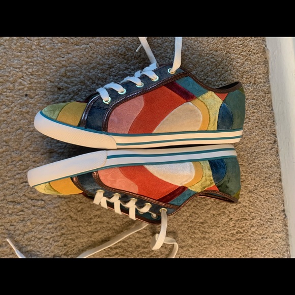 COPY - NWT Coach sneakers - Picture 2 of 4